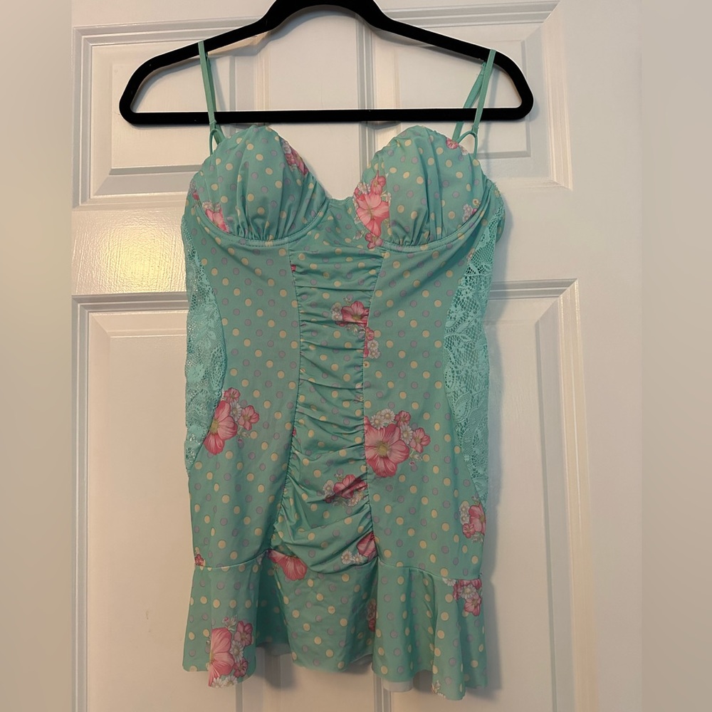 Victoria Secret Sexy Little Things intimates size 36c